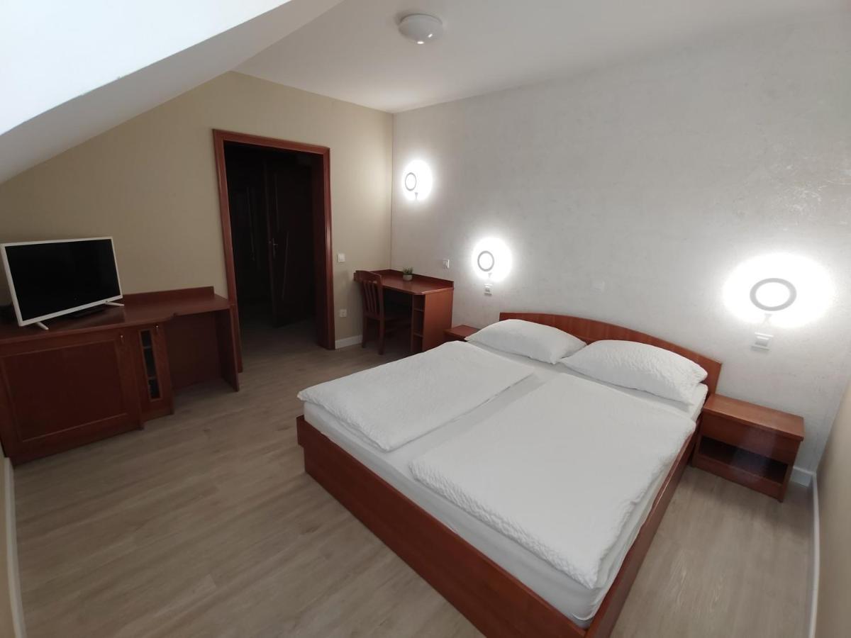 Hotel Bajt Maribor Luaran gambar